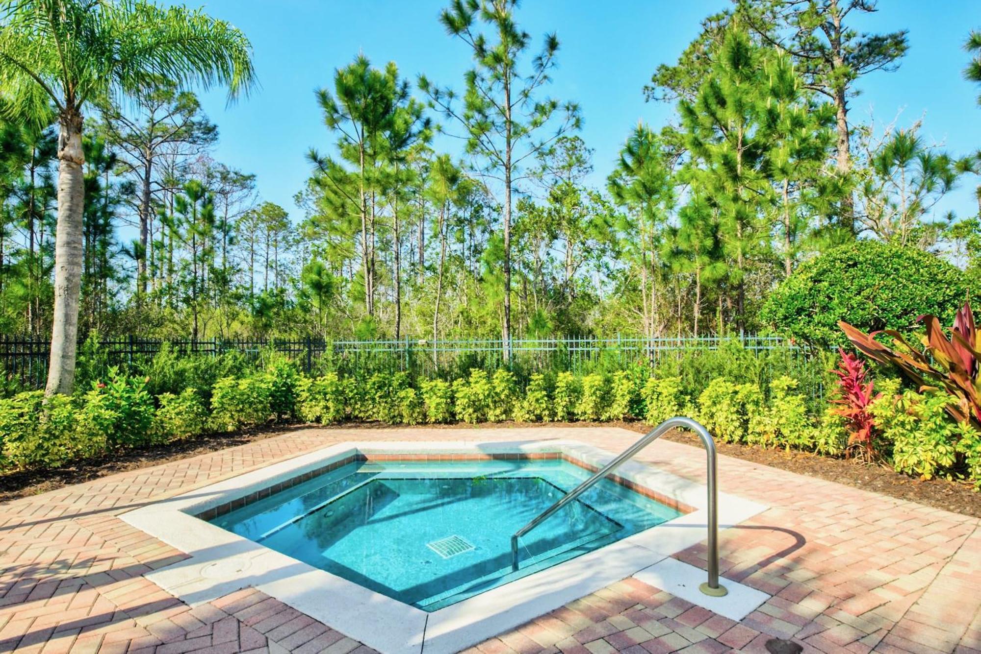 Luxury 2Br Condo - Pool & Hot Tub - Near Disney Orlando Eksteriør bilde