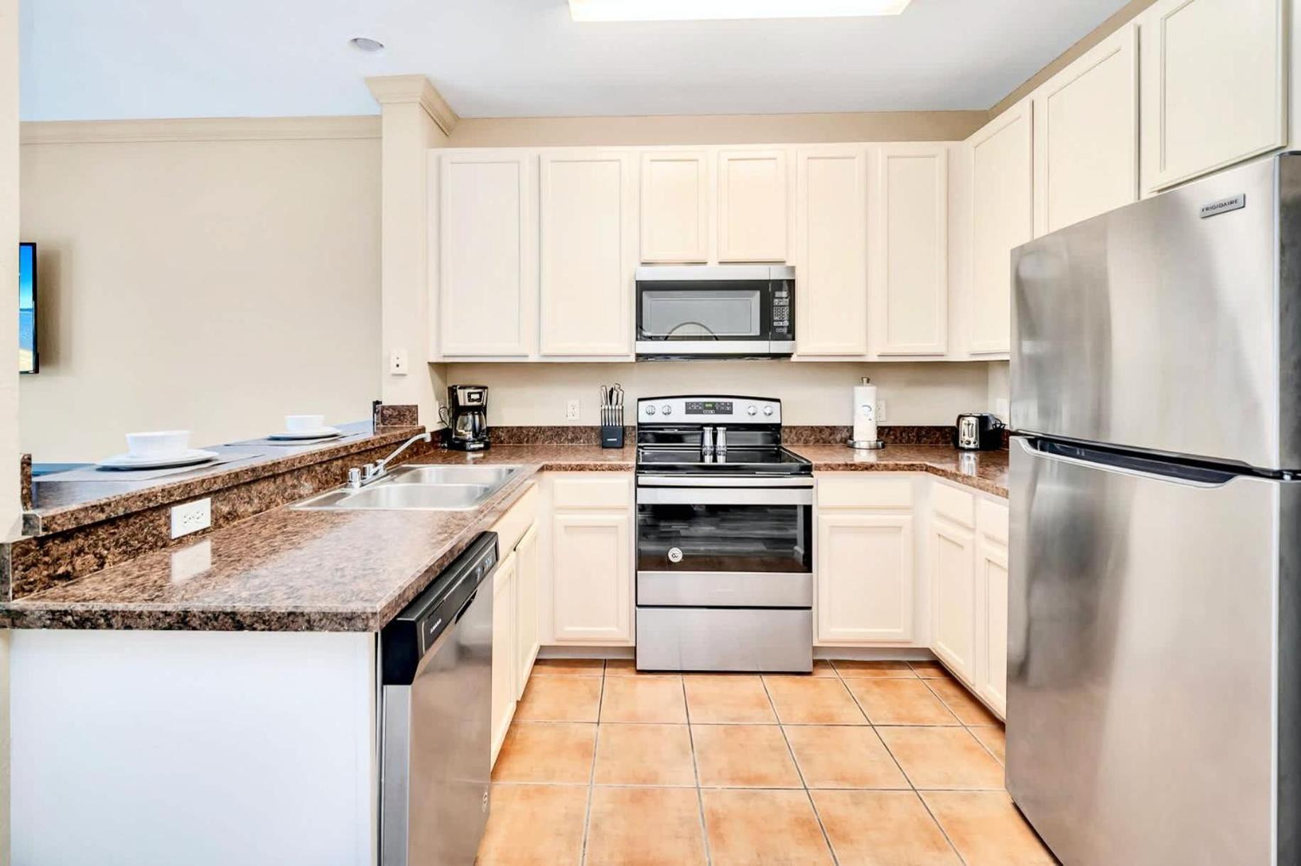 Luxury 2Br Condo - Pool & Hot Tub - Near Disney Orlando Eksteriør bilde