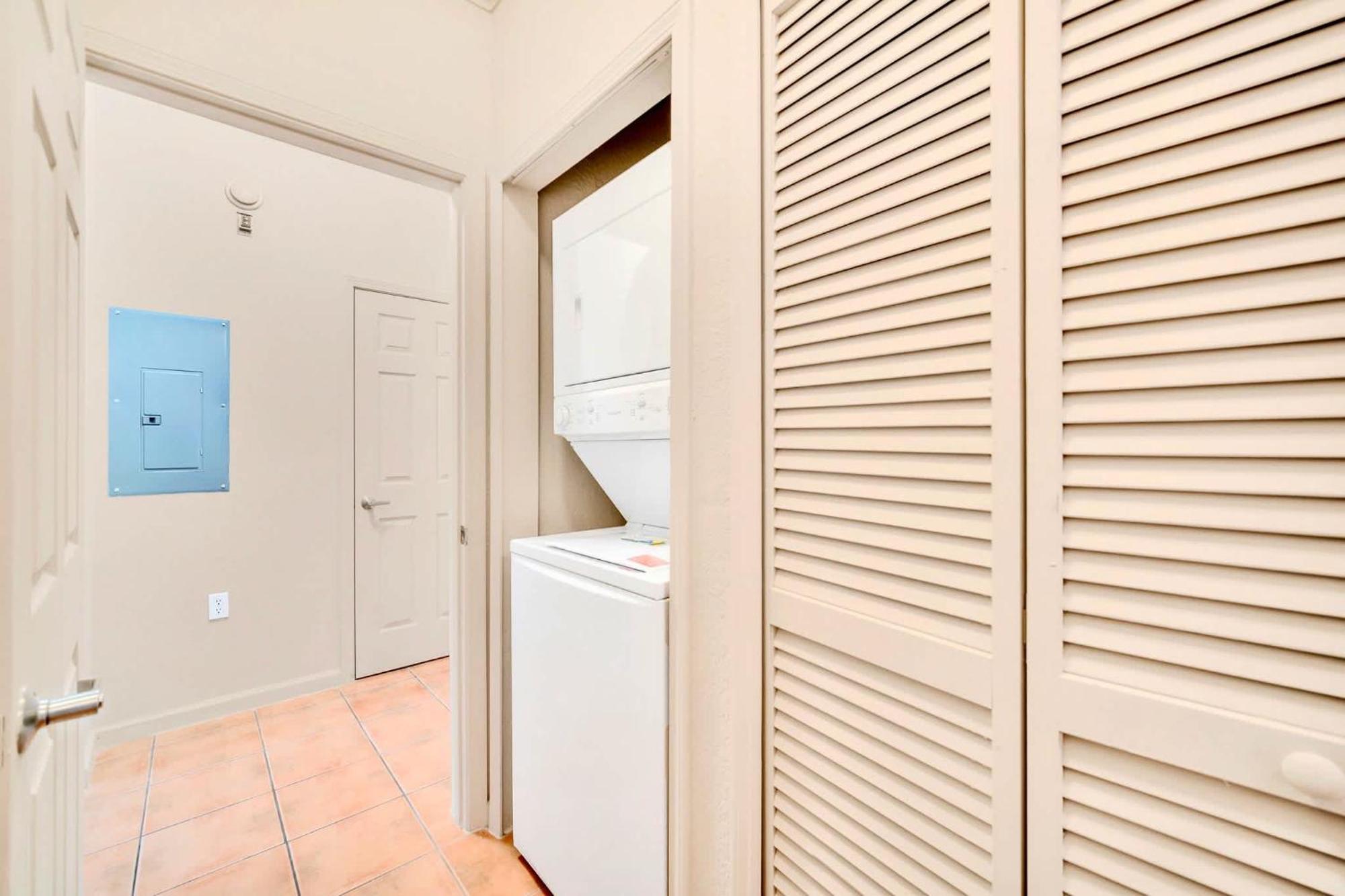 Luxury 2Br Condo - Pool & Hot Tub - Near Disney Orlando Eksteriør bilde